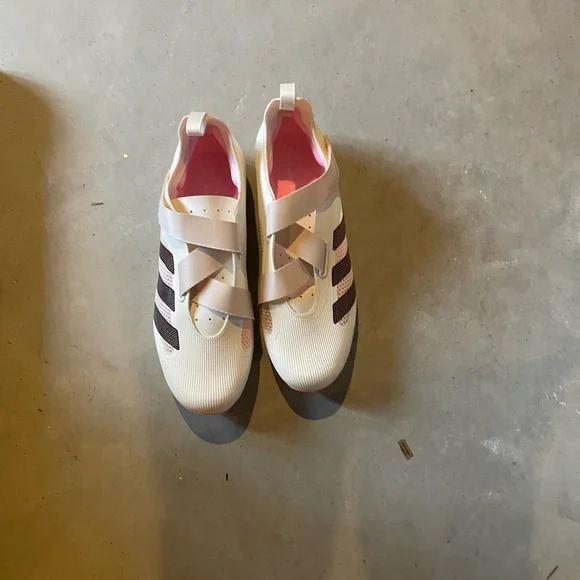 adidas gazelle silver green womens Five Ten Hellcat Pro Mountain Clipless Shoes main image 1